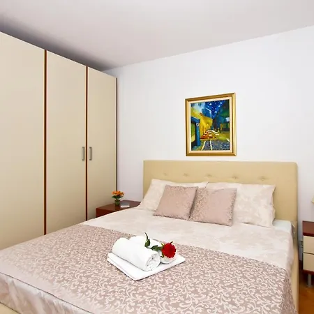 Odeska Apartamento Split